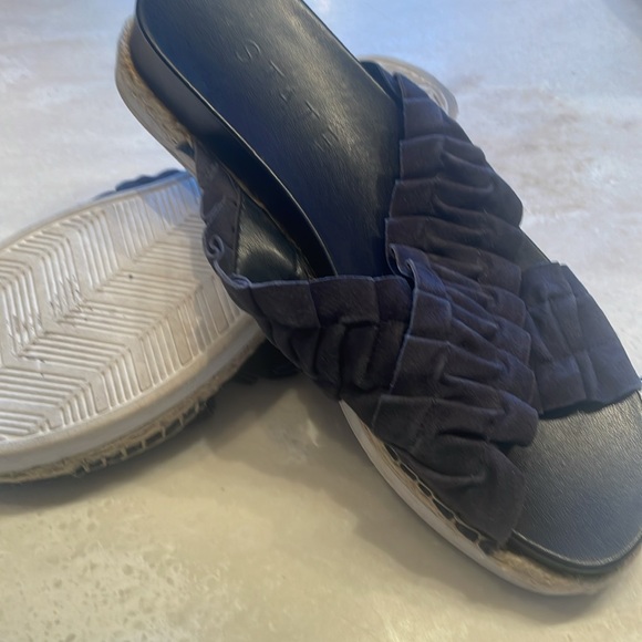 1. State Blue Ruffle Slides - Picture 4 of 4